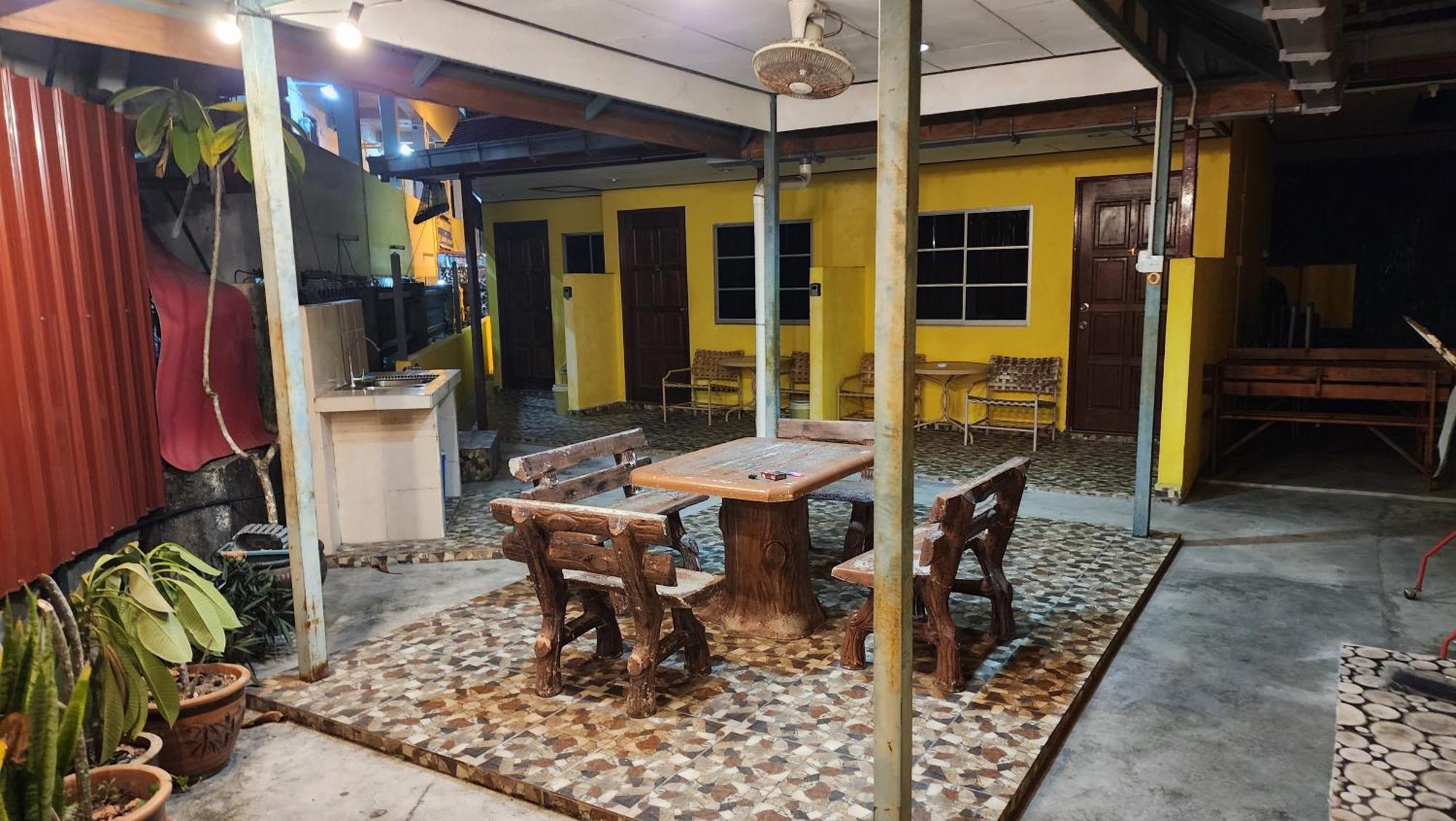 Lagenda Resthouse Cenang Beach Pantai Cenang  Exteriér fotografie